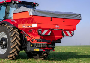 KUHN FERTILISER SPREADERS