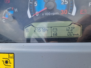 NEW HOLLAND BOOMER 40
