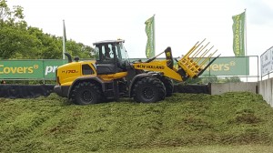 NEW HOLLAND WHEELED LOADER
